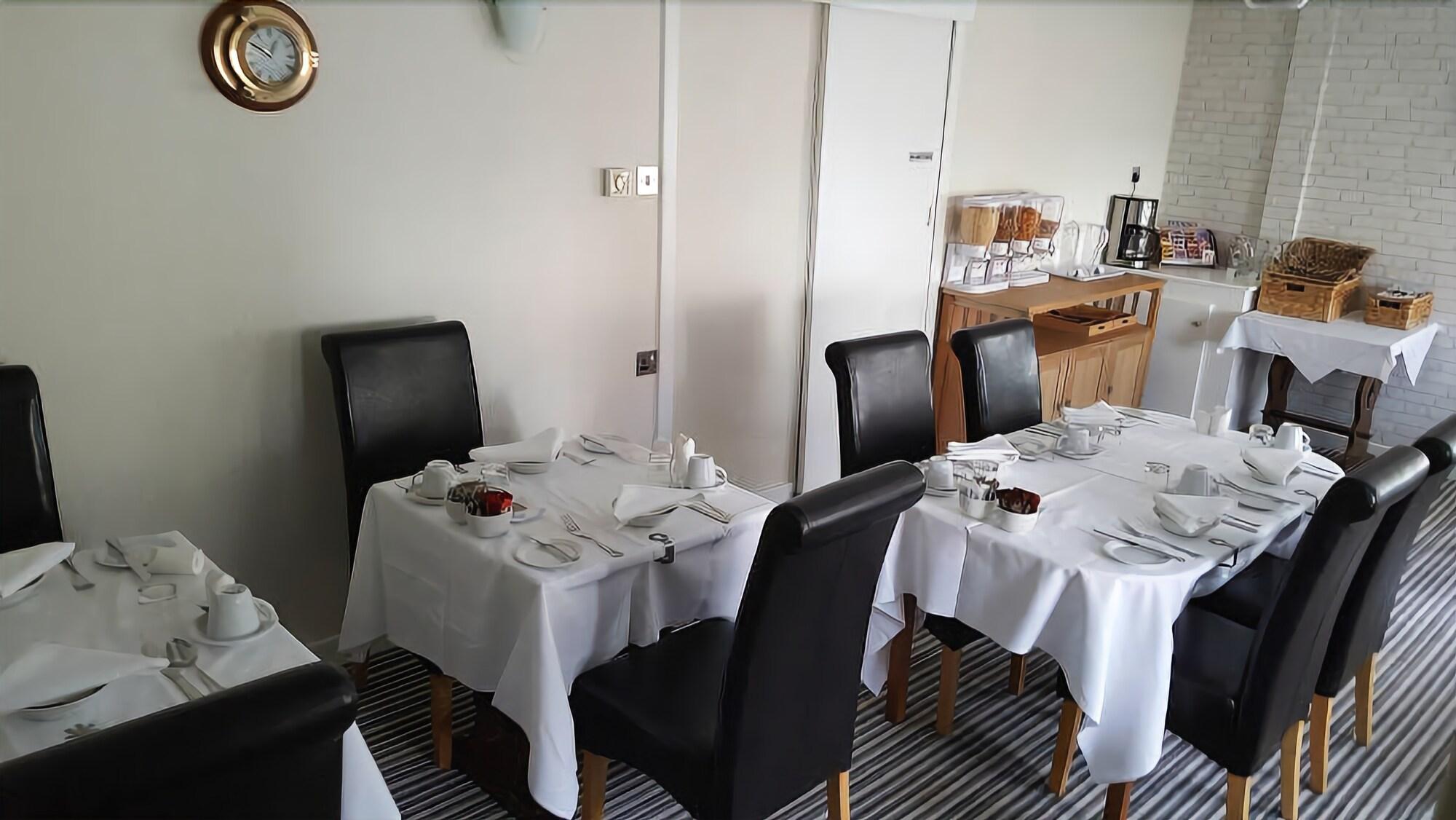 Oyo Inverour Guest House Gairlochy Eksteriør bilde