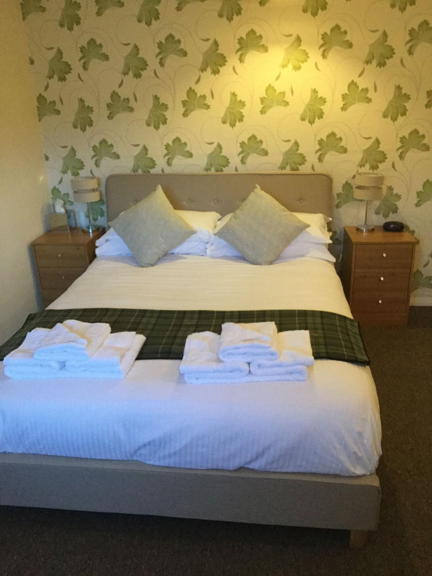 Oyo Inverour Guest House Gairlochy Eksteriør bilde