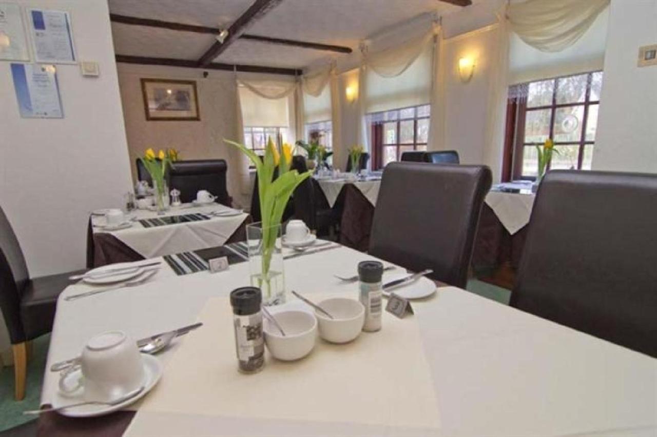 Oyo Inverour Guest House Gairlochy Eksteriør bilde