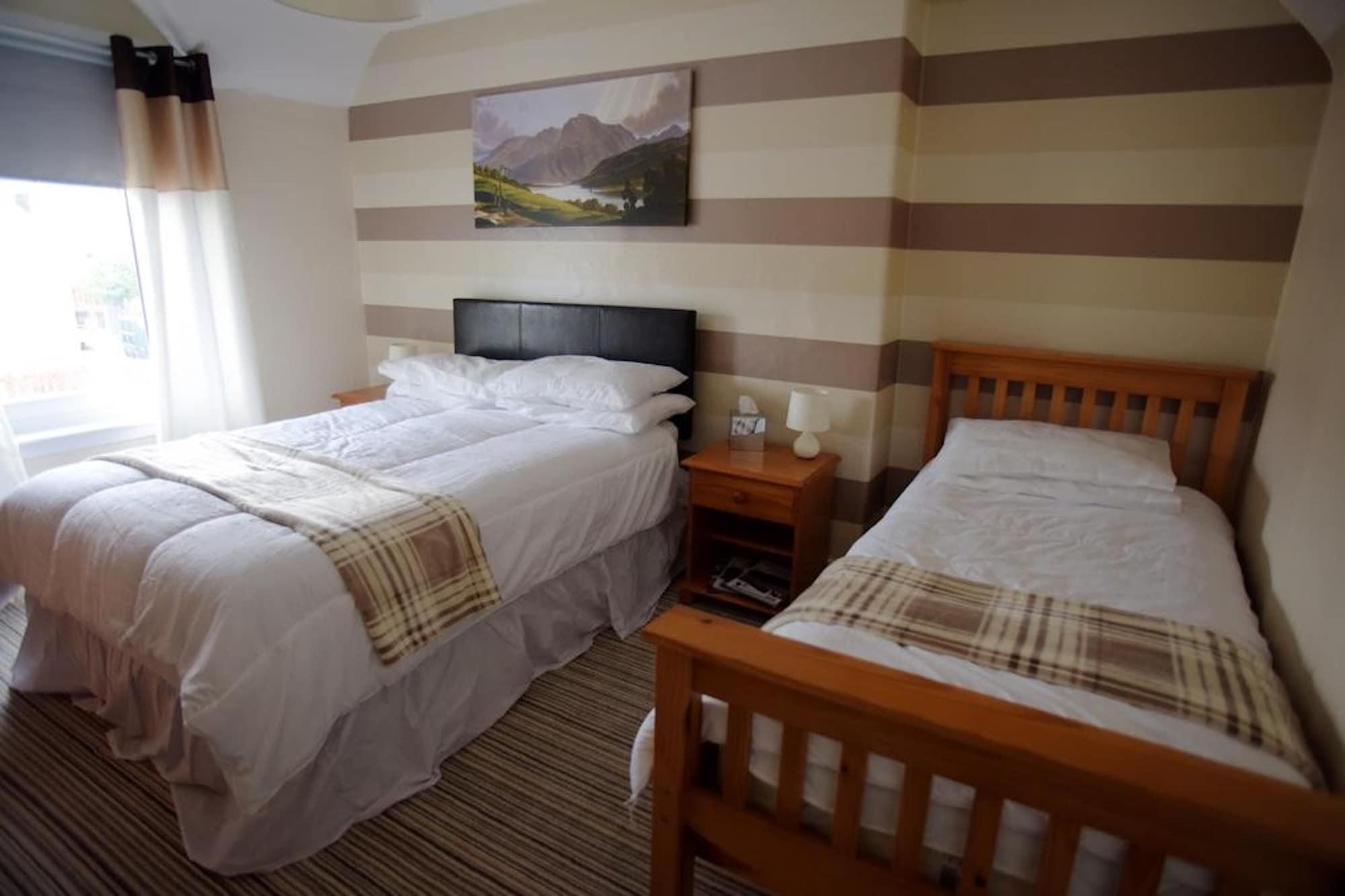 Oyo Inverour Guest House Gairlochy Eksteriør bilde